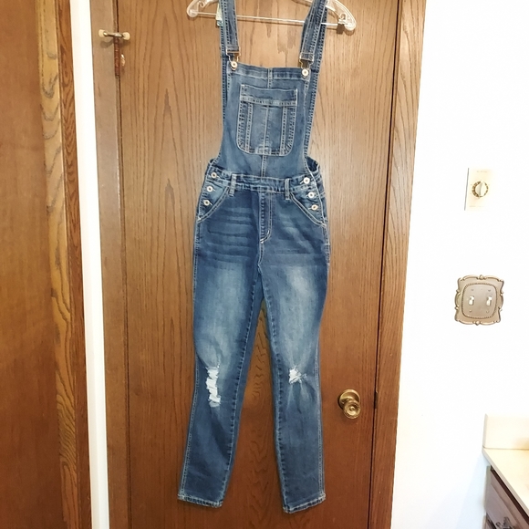 KanCan Dark wash Skinny overalls size S - Picture 2 of 5
